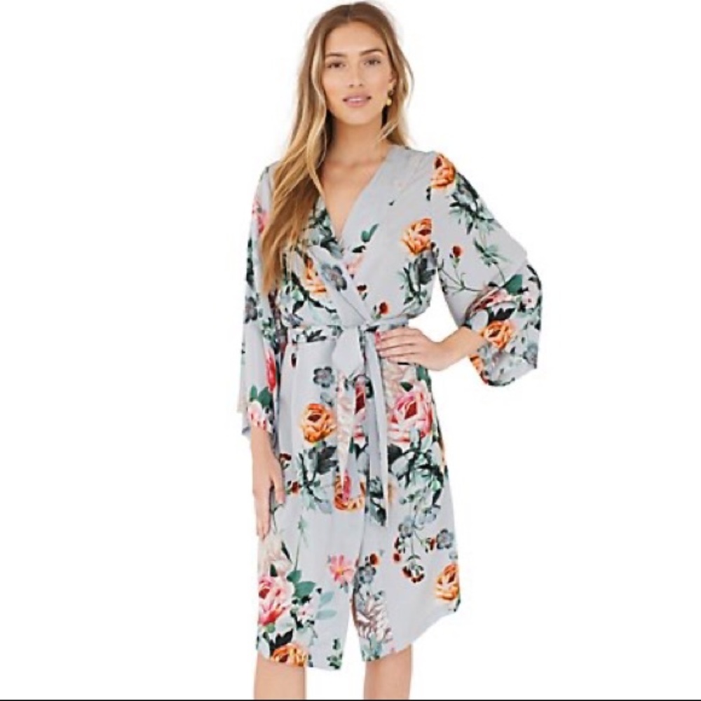 Plum Pretty Sugar robe